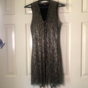 Elegant Black and Gold Sleeveless Dress